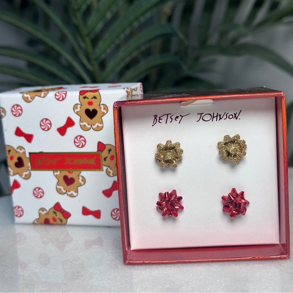 NWT Betsey Johnson Gold and Red Bow Holiday Christmas Earrings Set of 2
